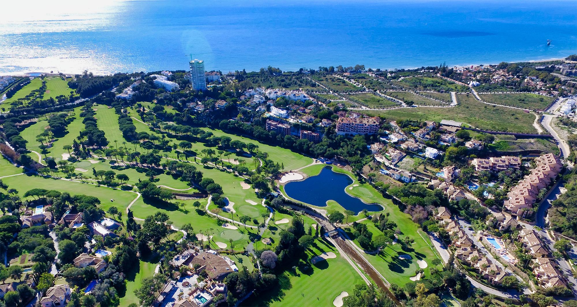 LOS MONTEROS RIO REAL - Real Estate